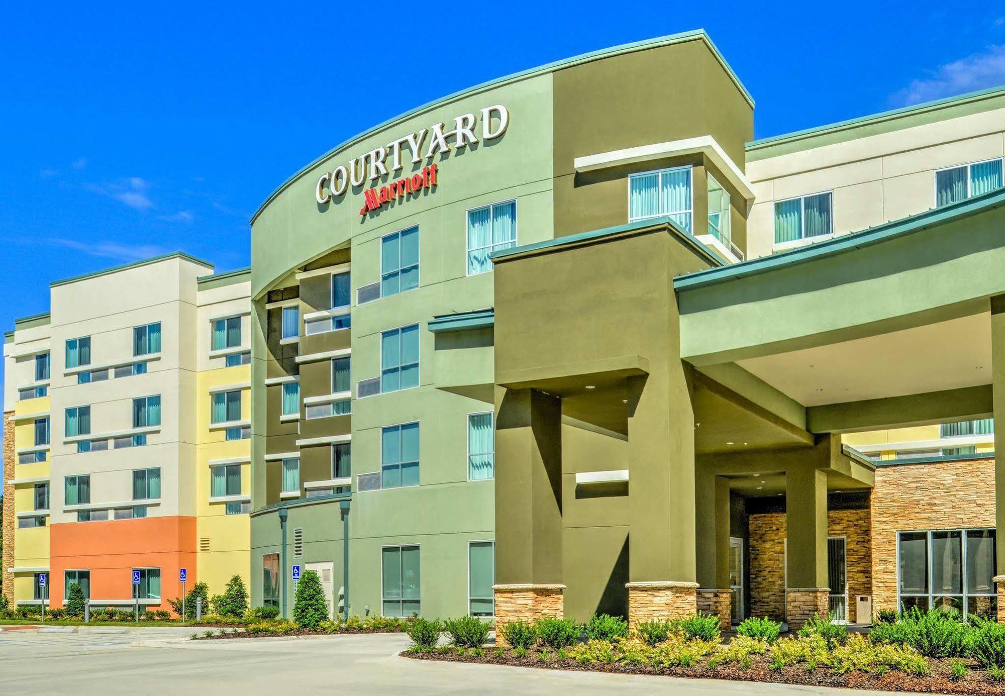 Courtyard Lake Charles Exterior photo
